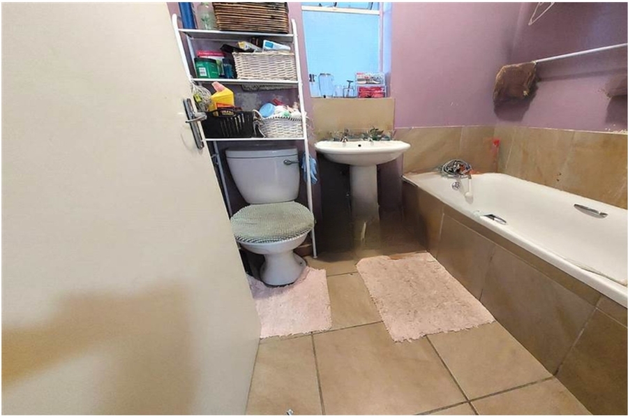 2 Bedroom Property for Sale in Scottsdene Western Cape
